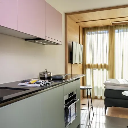 Townhouse N9 Apartment *